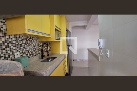 Apartamento para alugar com 68m², 2 quartos e 2 vagas Apartamento para alugar com 68m², 2 quartos e 2 vagasCozinha