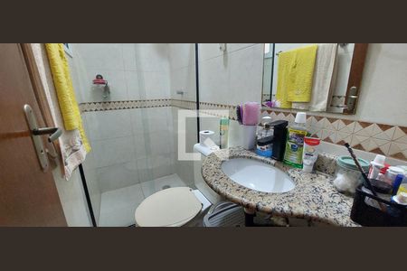 Casa à venda com 153m², 3 quartos e 2 vagas Casa à venda com 153m², 3 quartos e 2 vagasBanheiro 2