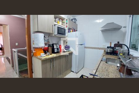 Casa à venda com 153m², 3 quartos e 2 vagas Casa à venda com 153m², 3 quartos e 2 vagasCozinha