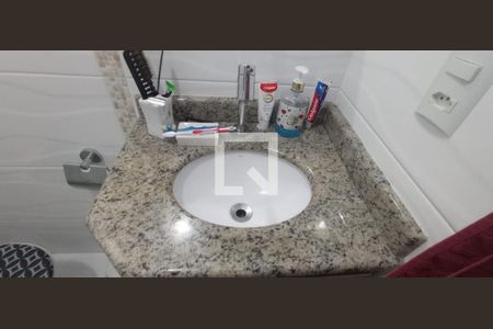 Casa à venda com 153m², 3 quartos e 2 vagas Casa à venda com 153m², 3 quartos e 2 vagasBanheiro Quarto 3 suíte