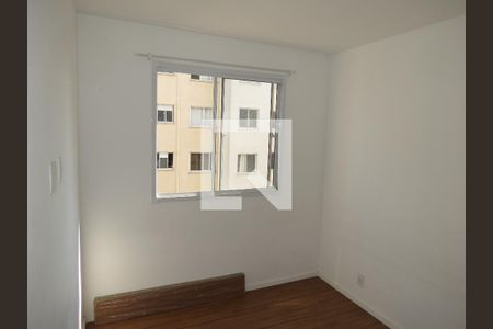 Quarto 1 de apartamento para alugar com 2 quartos, 41m² em Vila Zat, São Paulo