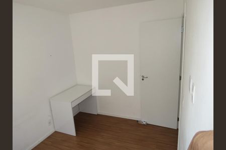 Quarto 1 de apartamento para alugar com 2 quartos, 41m² em Vila Zat, São Paulo