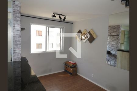 Sala de apartamento para alugar com 2 quartos, 41m² em Vila Zat, São Paulo
