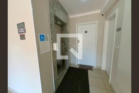 Apartamento para alugar com 41m², 2 quartos e sem vagaÁrea comum
