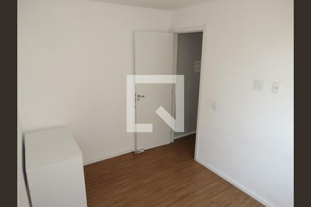 Quarto 1 de apartamento para alugar com 2 quartos, 41m² em Vila Zat, São Paulo