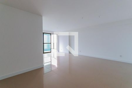 Sala de apartamento para alugar com 5 quartos, 135m² em Madalena, Recife