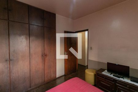 Apartamento à venda com 128m², 3 quartos e 1 vagaQuarto 2