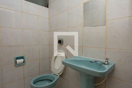 Banheiro de apartamento para alugar com 3 quartos, 95m² em Petrópolis, Porto Alegre