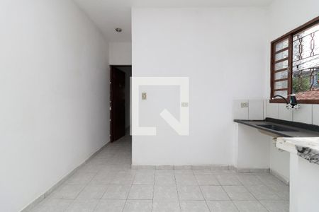 Casa para alugar com 40m², 1 quarto e sem vaga Casa para alugar com 40m², 1 quarto e sem vagaCozinha