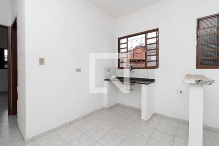 Casa para alugar com 40m², 1 quarto e sem vaga Casa para alugar com 40m², 1 quarto e sem vagaCozinha