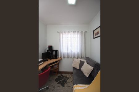 Casa à venda com 189m², 3 quartos e 2 vagasQuarto 1