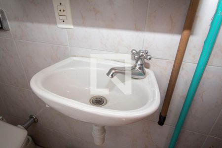 Casa à venda com 189m², 3 quartos e 2 vagasBanheiro de Serviço