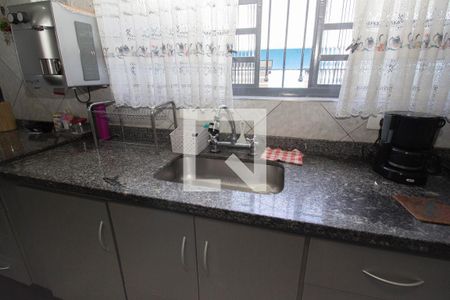 Casa à venda com 189m², 3 quartos e 2 vagasCozinha - Torneira