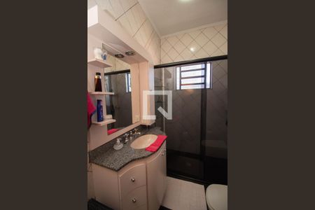 Casa à venda com 189m², 3 quartos e 2 vagasBanheiro