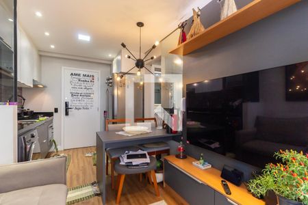 Sala de apartamento para alugar com 2 quartos, 32m² em Cambuci, São Paulo