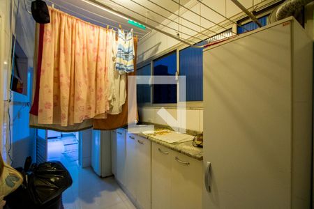 Apartamento à venda com 132m², 3 quartos e 2 vagasÁrea de serviço