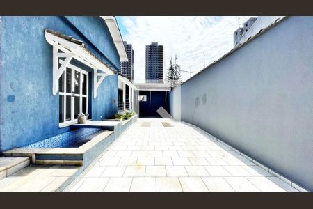 Casa à venda com 826m², 5 quartos e 12 vagas Casa à venda com 826m², 5 quartos e 12 vagasGaragem