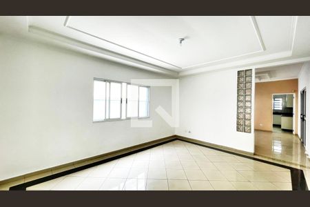 Sala de Estar de casa à venda com 5 quartos, 826m² em Vila Galvão, Guarulhos