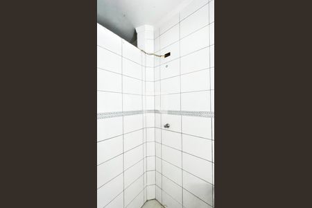 Casa à venda com 826m², 5 quartos e 12 vagas Casa à venda com 826m², 5 quartos e 12 vagasBanheiro