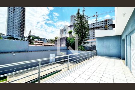 Casa à venda com 826m², 5 quartos e 12 vagas Casa à venda com 826m², 5 quartos e 12 vagasVaranda da Suíte 4