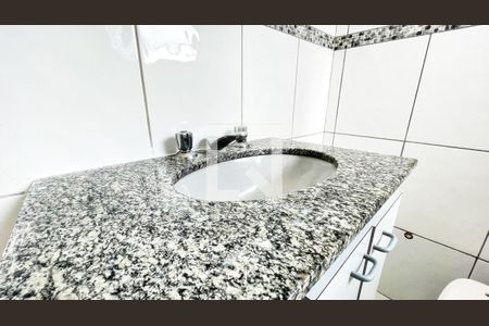 Casa à venda com 826m², 5 quartos e 12 vagas Casa à venda com 826m², 5 quartos e 12 vagasBanheiro da Suíte 4