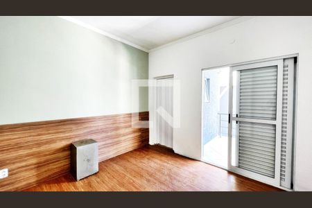 Casa à venda com 826m², 5 quartos e 12 vagas Casa à venda com 826m², 5 quartos e 12 vagasSuíte 3
