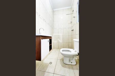 Casa à venda com 826m², 5 quartos e 12 vagas Casa à venda com 826m², 5 quartos e 12 vagasBanheiro da Suíte 3
