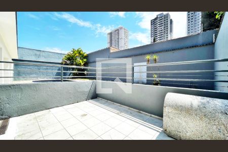 Casa à venda com 826m², 5 quartos e 12 vagas Casa à venda com 826m², 5 quartos e 12 vagasCanil