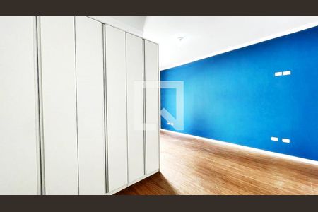 Casa à venda com 826m², 5 quartos e 12 vagas Casa à venda com 826m², 5 quartos e 12 vagasSuíte 4