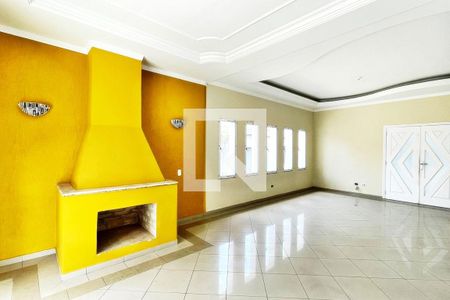 Sala de casa à venda com 5 quartos, 826m² em Vila Galvão, Guarulhos