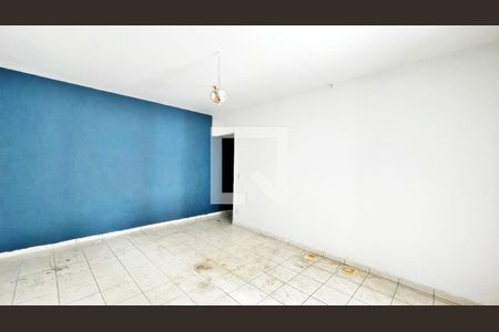 Casa à venda com 826m², 5 quartos e 12 vagas Casa à venda com 826m², 5 quartos e 12 vagasQuarto de Serviço