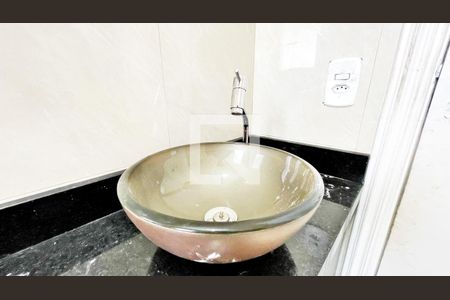 Casa à venda com 826m², 5 quartos e 12 vagas Casa à venda com 826m², 5 quartos e 12 vagasLavabo