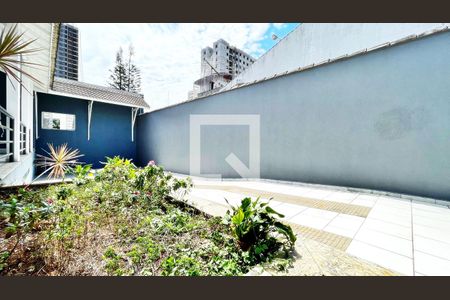 Casa à venda com 826m², 5 quartos e 12 vagas Casa à venda com 826m², 5 quartos e 12 vagasGaragem