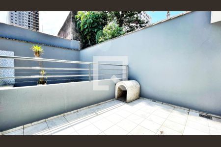 Casa à venda com 826m², 5 quartos e 12 vagas Casa à venda com 826m², 5 quartos e 12 vagasCanil