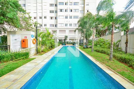 Apartamento para alugar com 43m², 2 quartos e 1 vagaÁrea comum - Piscina
