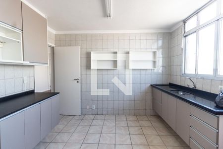 Apartamento à venda com 104m², 3 quartos e 1 vaga Apartamento à venda com 104m², 3 quartos e 1 vagaCozinha