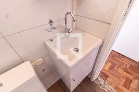 Apartamento à venda com 104m², 3 quartos e 1 vaga Apartamento à venda com 104m², 3 quartos e 1 vagaBanheiro