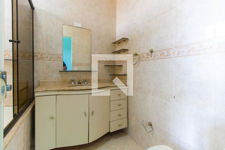 Banheiro da Suíte de casa para alugar com 5 quartos, 280m² em Jardim Independência, São Paulo