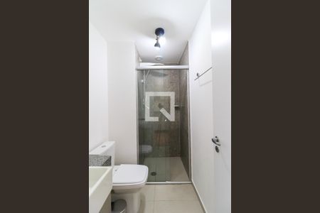 Studio para alugar com 25m², 1 quarto e sem vaga Studio para alugar com 25m², 1 quarto e sem vagaBanheiro
