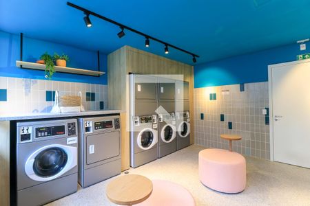 Studio para alugar com 25m², 1 quarto e sem vaga Studio para alugar com 25m², 1 quarto e sem vagaÁrea comum