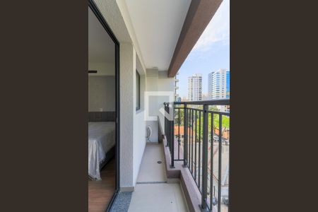 Studio para alugar com 25m², 1 quarto e sem vaga Studio para alugar com 25m², 1 quarto e sem vagaVaranda