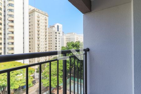Varanda de kitnet/studio para alugar com 1 quarto, 25m² em Campo Belo, São Paulo