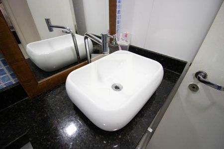 Apartamento à venda com 55m², 2 quartos e 1 vagaBanheiro