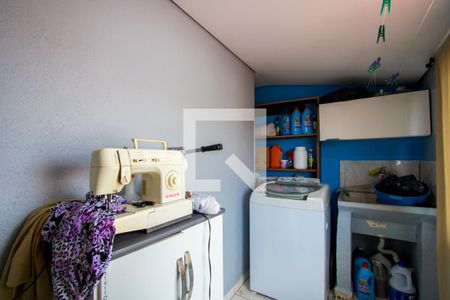 Casa à venda com 280m², 2 quartos e 2 vagasÁrea de serviço