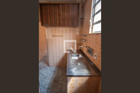 Cozinha de apartamento para alugar com 3 quartos, 85m² em Higienópolis, Rio de Janeiro