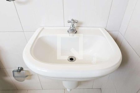 Apartamento para alugar com 65m², 2 quartos e 1 vagaBanheiro