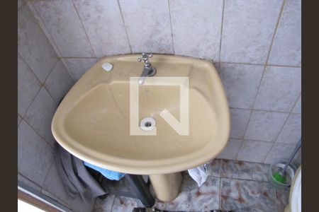 Casa à venda com 200m², 3 quartos e 3 vagasBanheiro casa 1