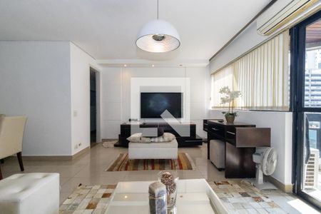 Sala de apartamento à venda com 3 quartos, 125m² em Itaim Bibi, São Paulo