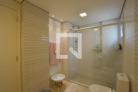 Apartamento à venda com 270m², 6 quartos e 4 vagasBanheiro da suíte 3