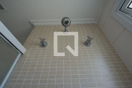 Apartamento à venda com 270m², 6 quartos e 4 vagasBanheiro da Suíte 6